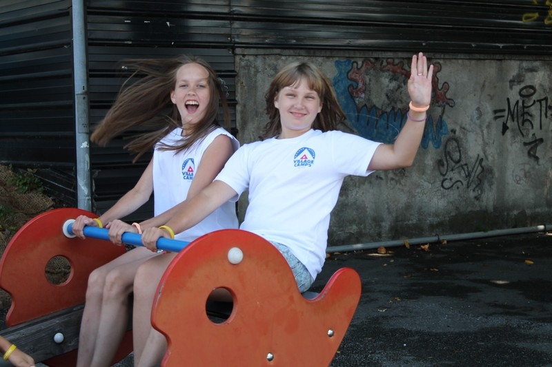 Village Camps International Summer Camp Leysin, Switzerland 2026-08-15 https://www.villagecamps.com/journals_admin/images/695-10-yellowgreenies (25).jpg